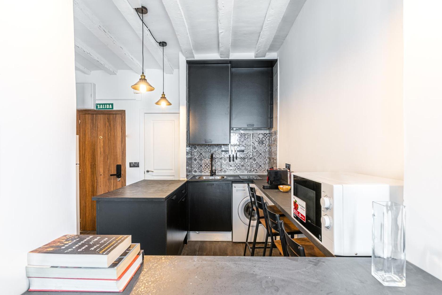 Vr Estudios Apartments Madrid Luaran gambar