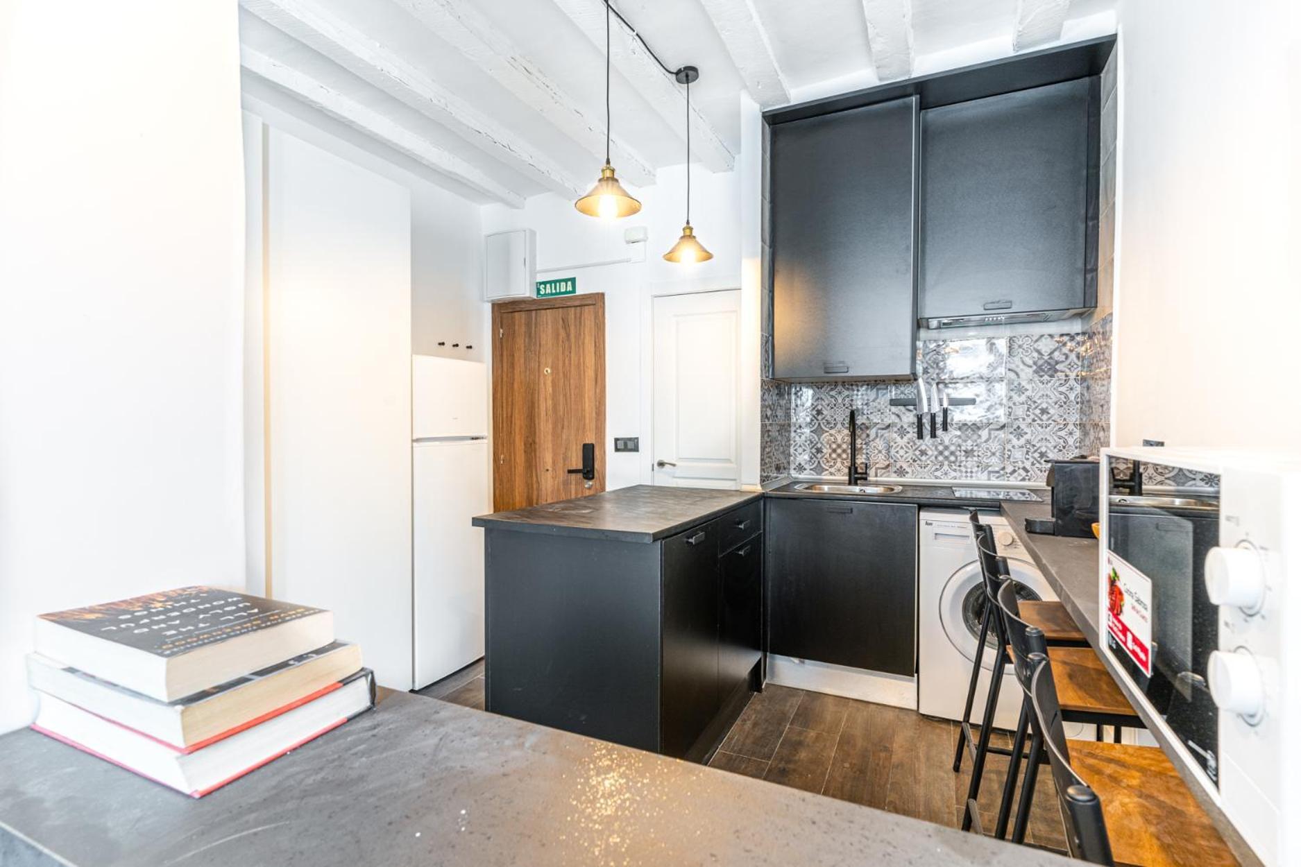 Vr Estudios Apartments Madrid Luaran gambar