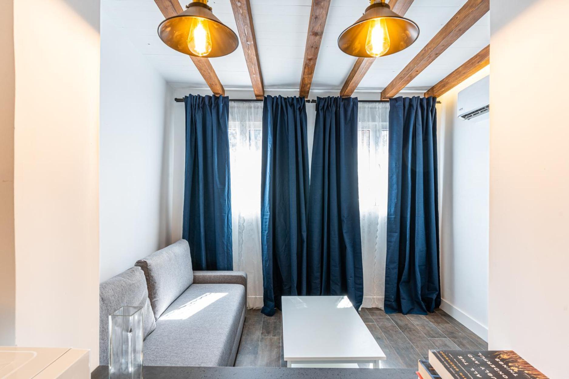 Vr Estudios Apartments Madrid Luaran gambar
