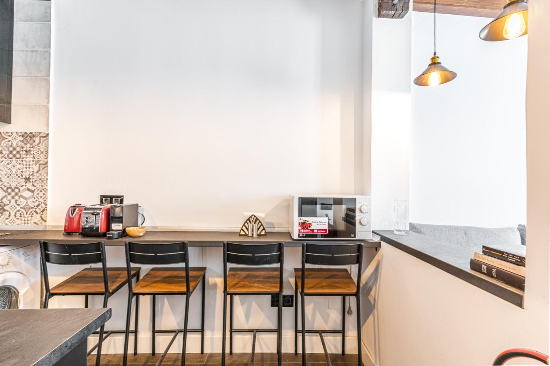 Vr Estudios Apartments Madrid Luaran gambar