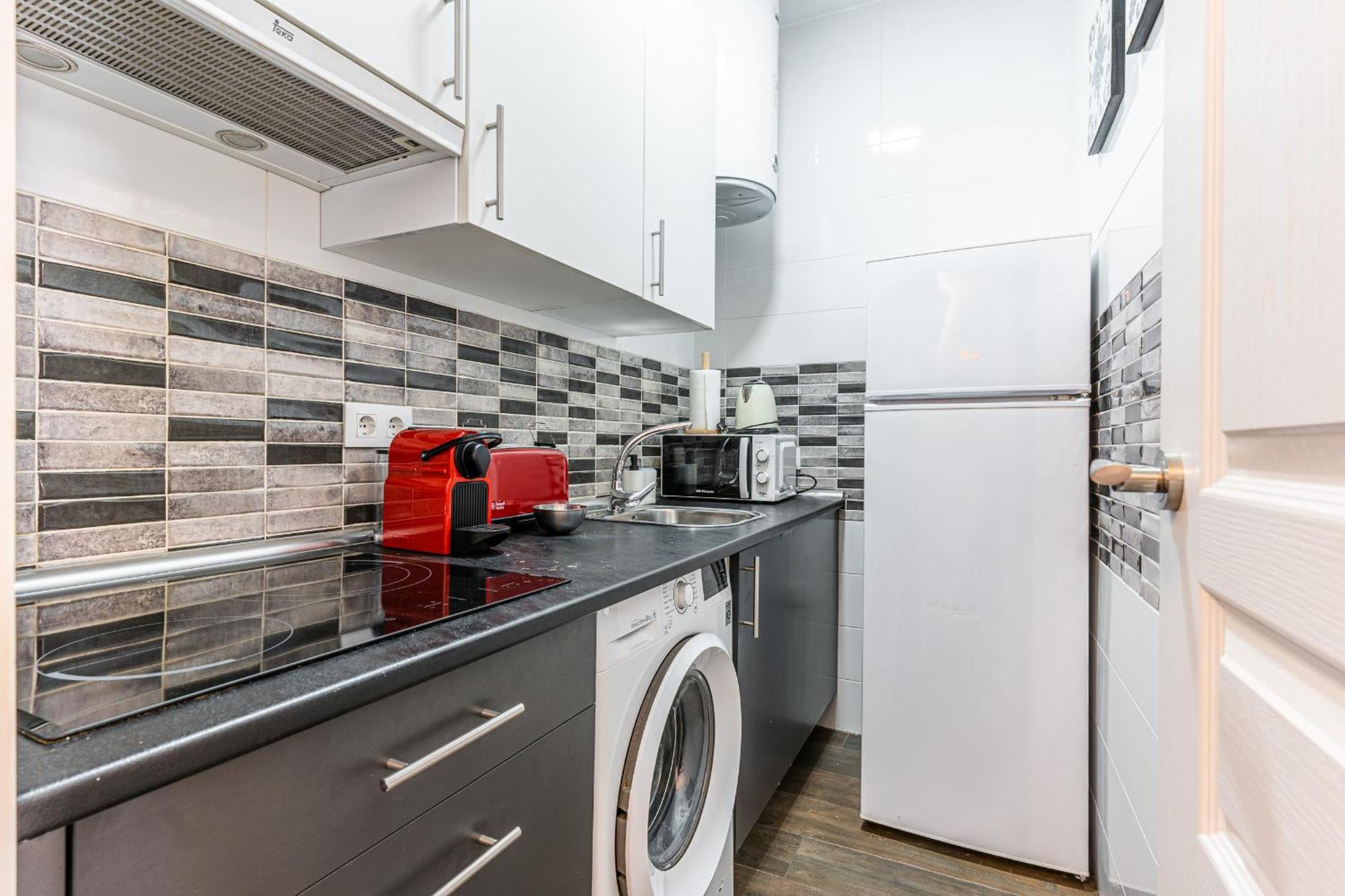 Vr Estudios Apartments Madrid Luaran gambar